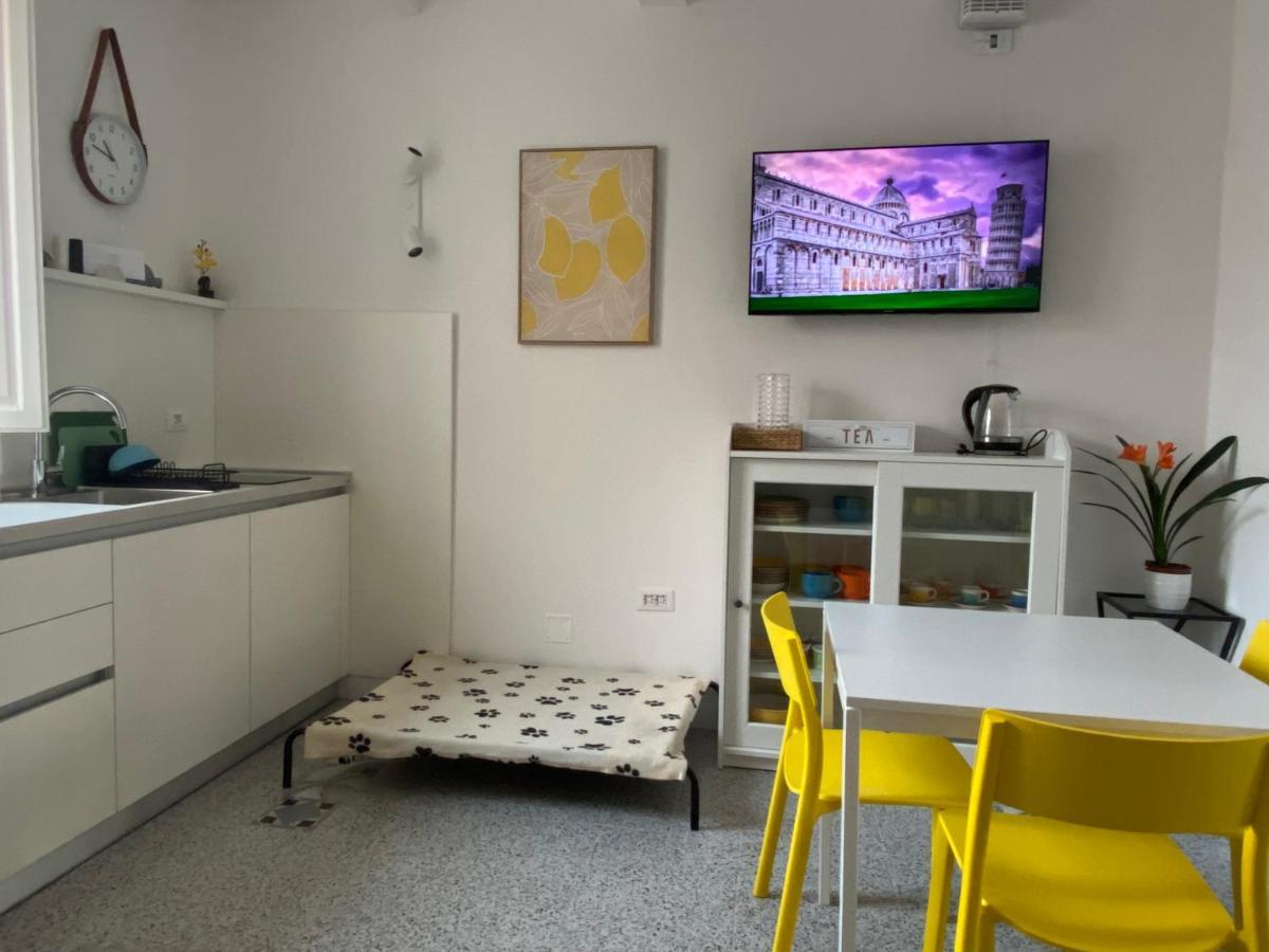 8+8 Appartamento Con Garage ليفورنو المظهر الخارجي الصورة